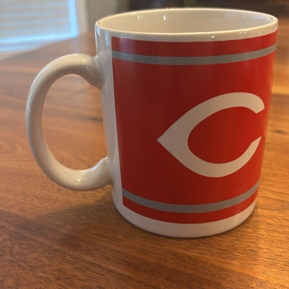 MLB Cincinnati Reds Baseball Coffee Mug Cup 11 ounce - Picture 5 of 6